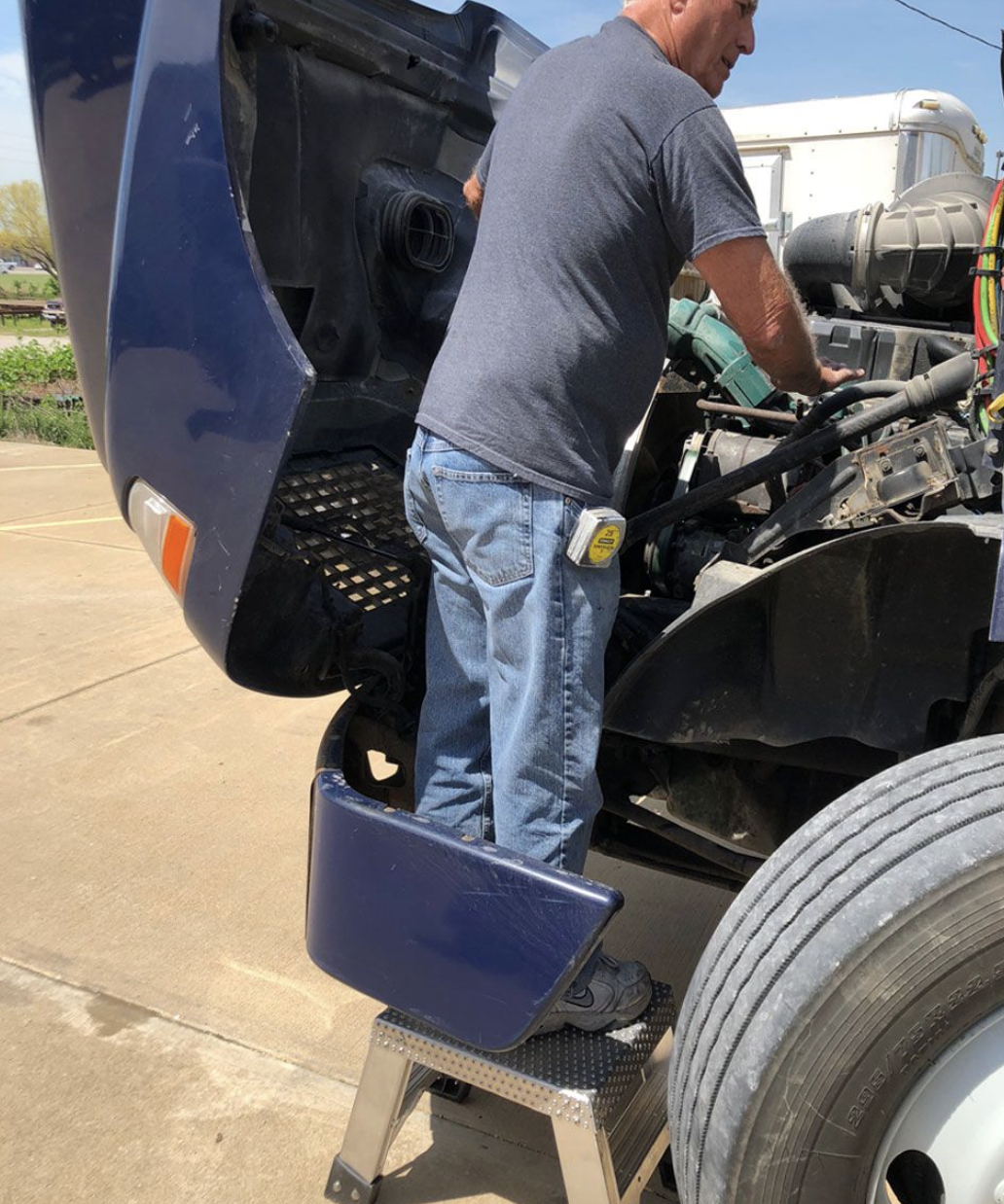 this image shows mobile truck repair in Stanton, CA